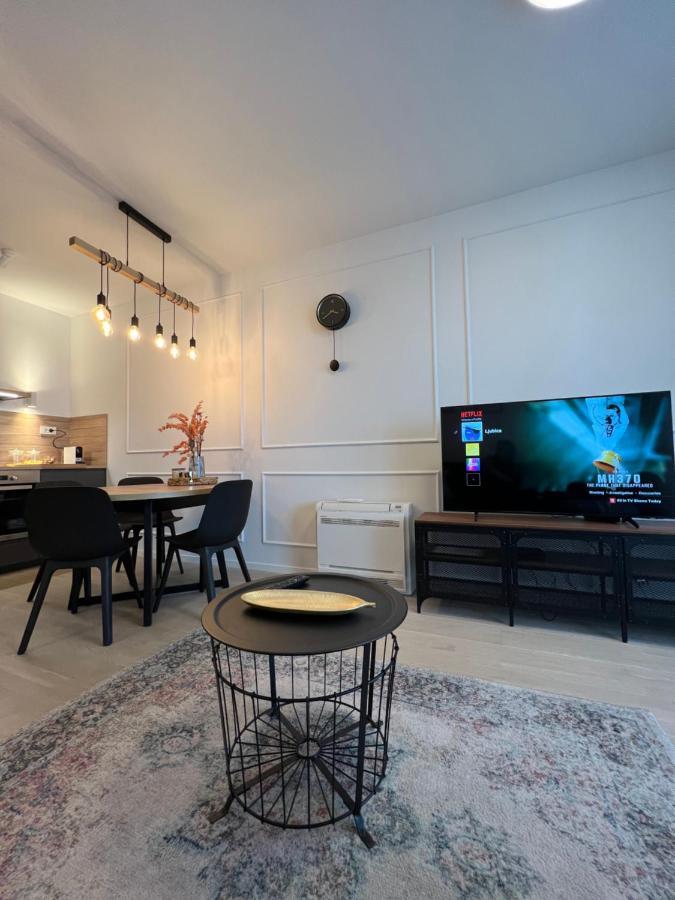 Apt Ljupka - Zadar - With Private Free Parking Exteriör bild